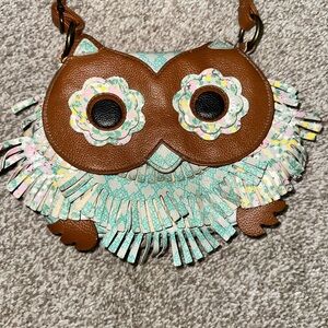Owl crossbody